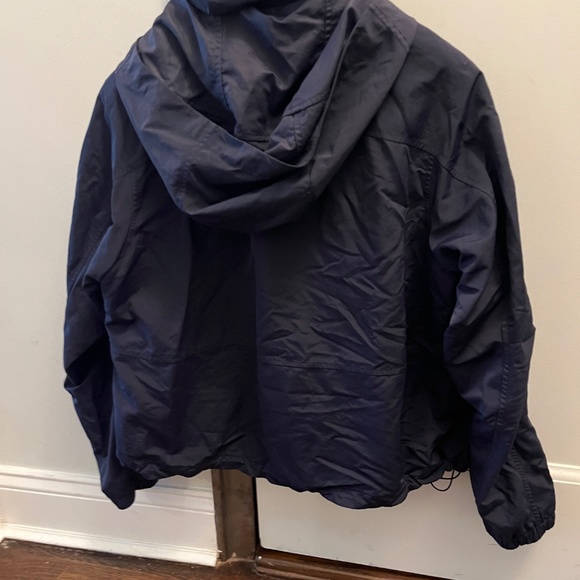 Lululemon Effortless rain jacket size 10 Navy Blue - Picture 5 of 6